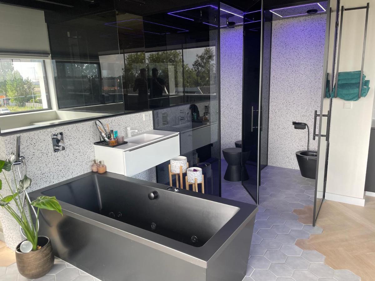 Above And Beyond - Luxe Suite Met Sauna En Stoomdouche Zaandam Eksteriør billede